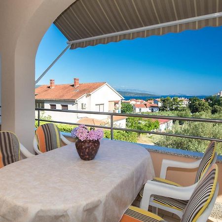Apartmani Paradiso Krk Town Exterior foto