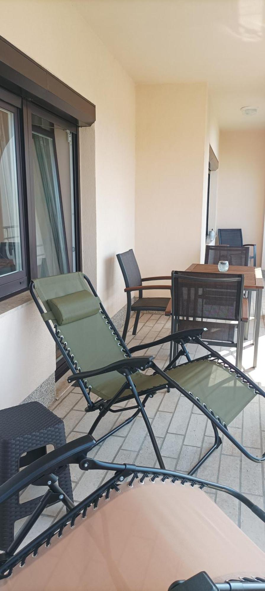 Apartmani Paradiso Krk Town Exterior foto